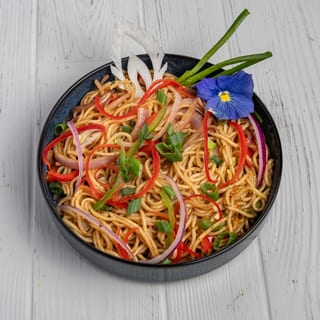 Veg. Hakka Noodles